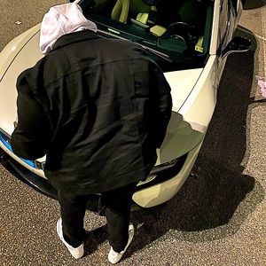 Meet your Posher, Reginald